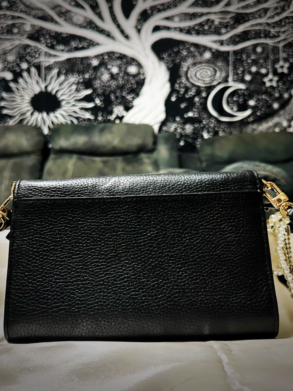 Tory Burch Elegant Black Leather Crossbody Bag - Picture 12 of 17
